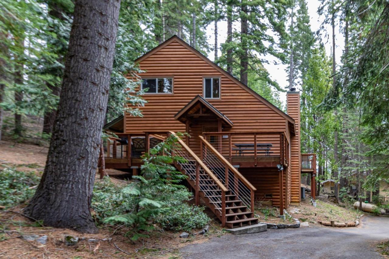 Yosemite Silvertip Lodge Fish Camp Exterior photo